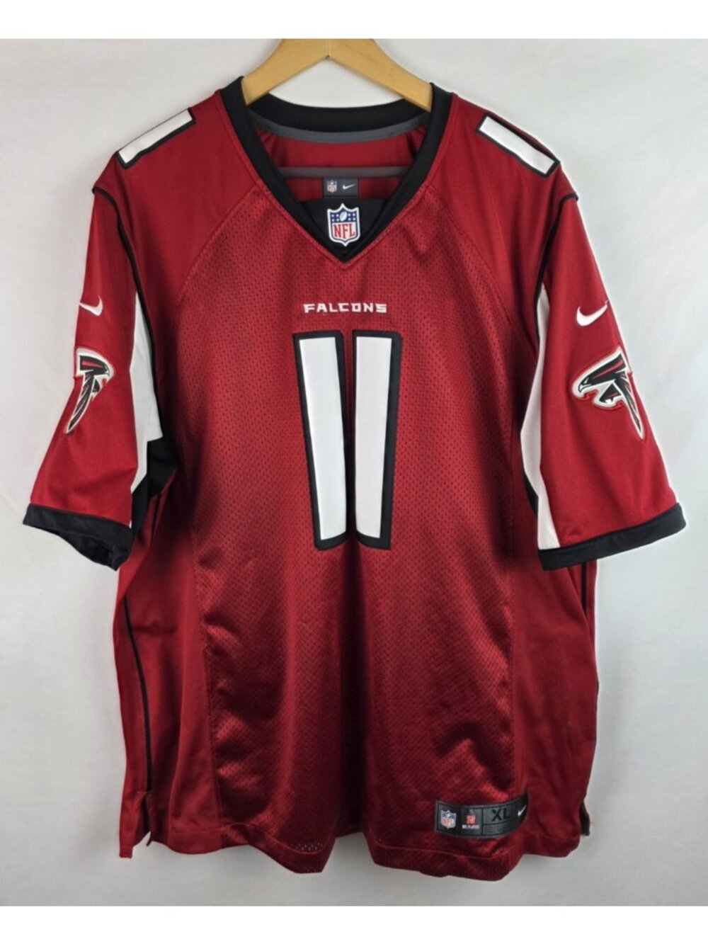Atlanta Falcons Nike Football Jersey Size XL Red NFL Shirt Julio Jones #11